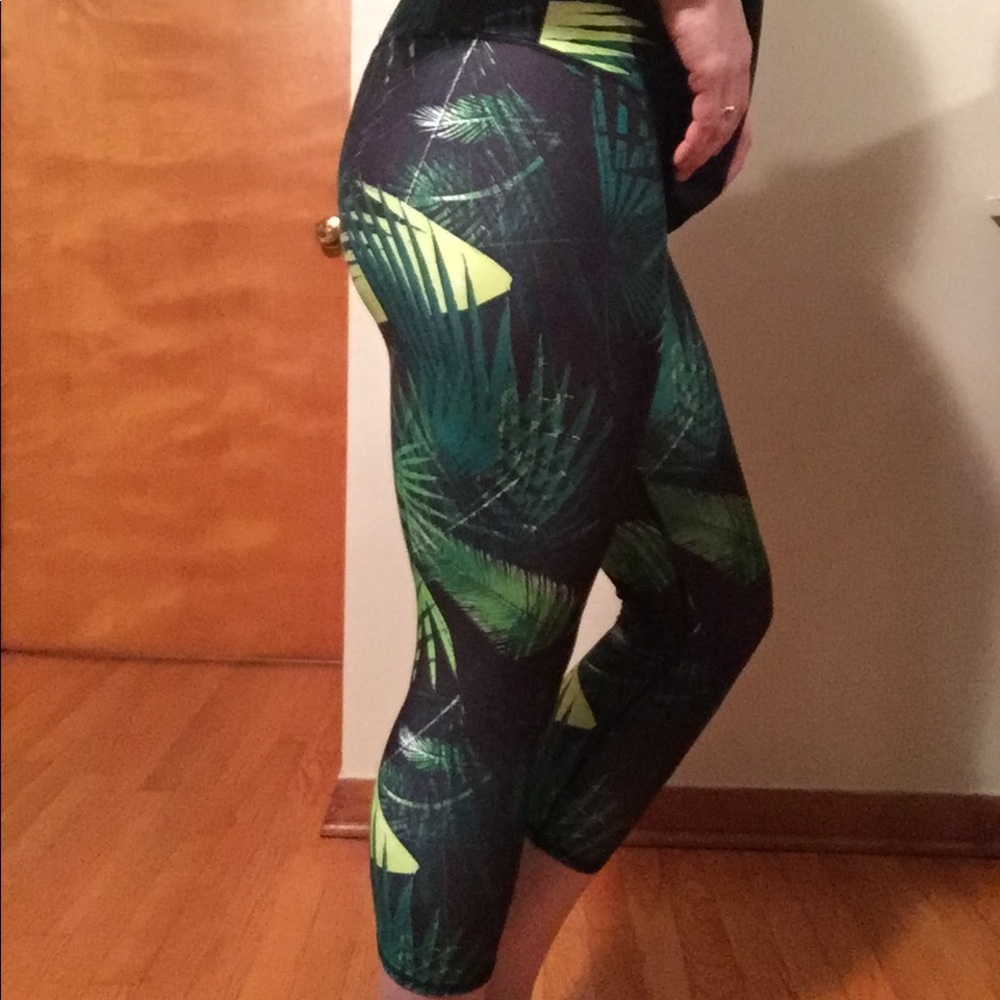 Fabletics leggings **price negotiable